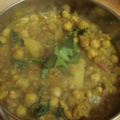 A picture of Indian Home-style Curry with Potatoes and Chickpeas.