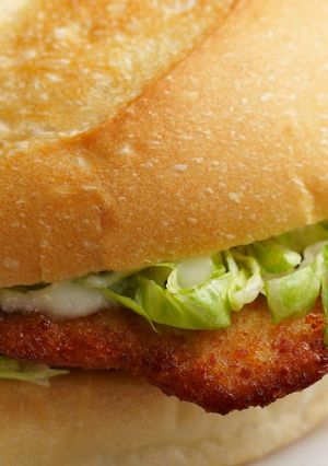 Una foto de Cotoletta milanesa da bocadillo 🍞