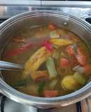Sancocho de gallina criolla o de campo y su huevada