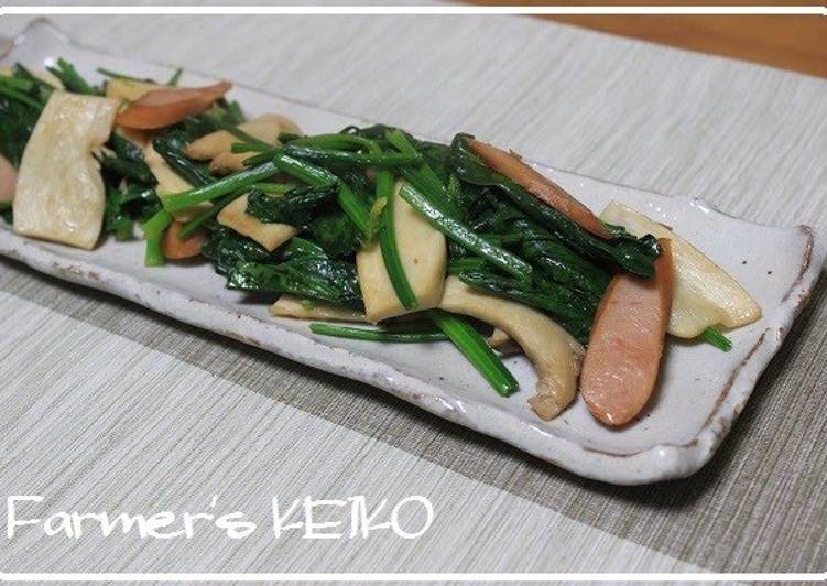 Simple Way to Prepare Ultimate Spinach and King Oyster Mushrooms Sauteed in Butter