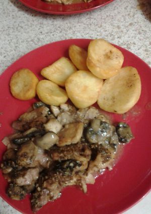 A picture of My Braised Garlic Chicken and Pork 😁.