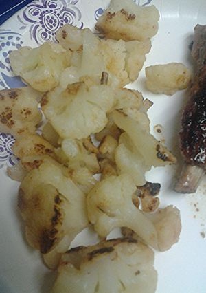 A picture of Caramelized cauliflower.
