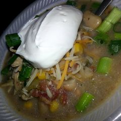 A picture of White chicken chili.