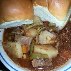 A picture of Crockpot Beefy Vegetable Soup.