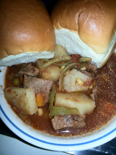 A picture of Crockpot Beefy Vegetable Soup.