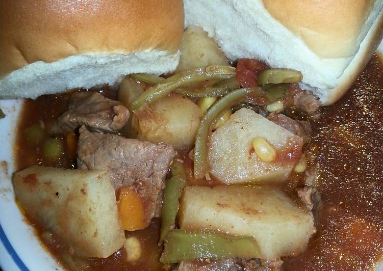 Crockpot Beefy Vegetable Soup