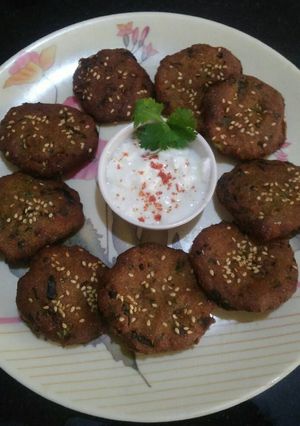 A picture of Bajri vada.