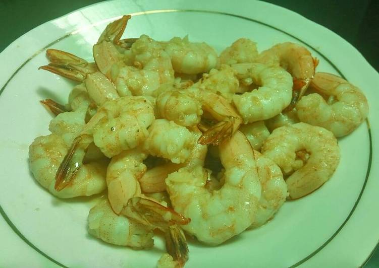 Langkah Mudah untuk Menyiapkan Chef JJS : Udang cah wine yang Lezat
