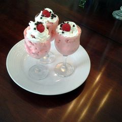A picture of Raspberry Chip Mousse.