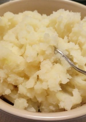 A picture of Dairy free leek and potato mash - and it's creamy!.