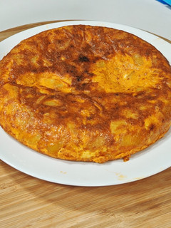 Una foto de Tortilla de patatas con sobrasada