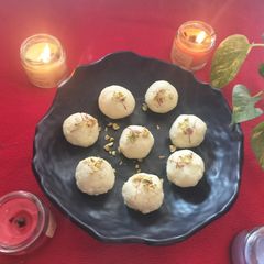 A picture of Kaccha gola sondesh pranhara.