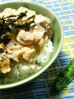 A picture of Our Family's 'Oyako-don' Chicken and Egg Rice Bowl.