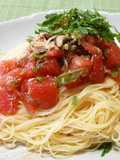 Delicious Tomato and Tuna Chilled Pasta