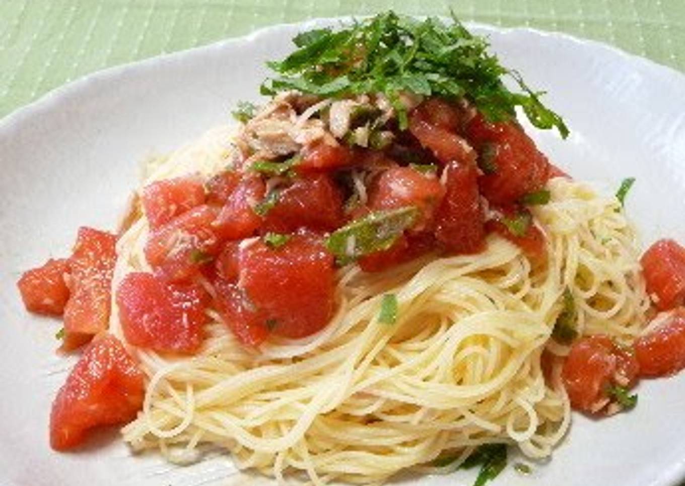 Delicious cold pasta with tomatoes and tuna