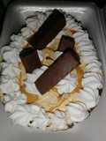 Medio huevo de Pascua relleno