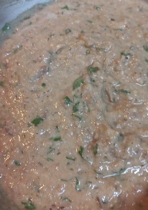 A picture of Mushroom Sauce.