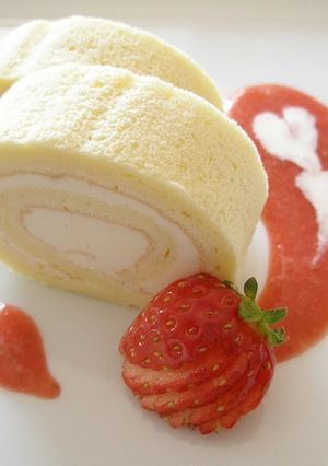 A picture of Double Cheese Cream Roll Cake.