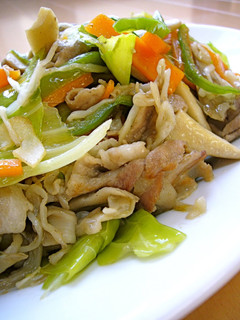 A picture of Use Up Leftover Vegetables! Quick Meat and Vegetable Stir-Fry.