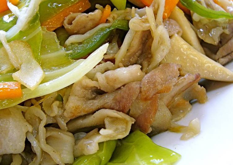 Recipe of Homemade Use Up Leftover Vegetables! Quick Meat and Vegetable Stir-Fry