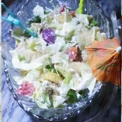 A picture of Cream Salad.