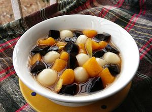 Hình của món Chè khoai dẻo bột nếp.