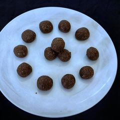 A picture of Sprouted Ragi flour laddu.