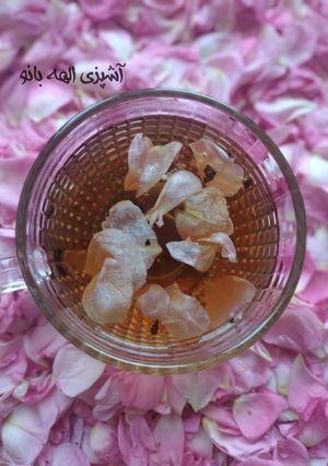 عکسی از دستور دم نوش چای و گل محمدی