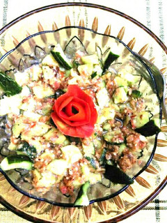 A picture of Green Papaya Salad (Som Tam).