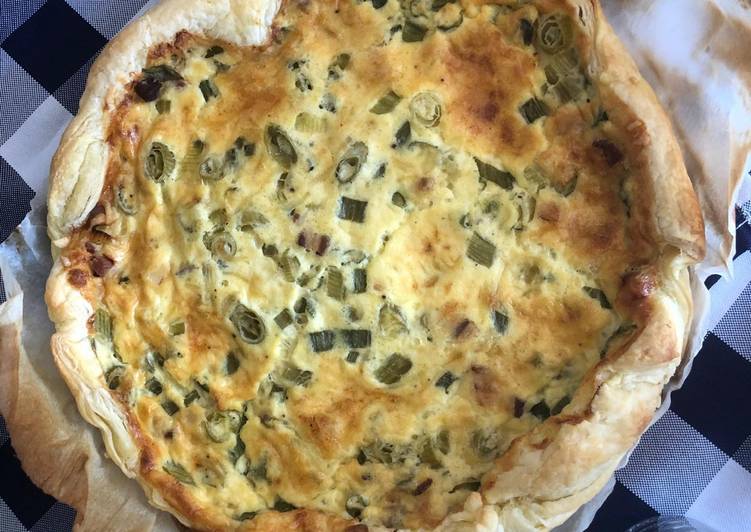 How to Prepare Super Quick Homemade Quiche Lorraine 🥓🧀🥚