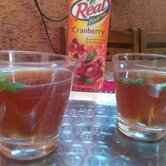 A picture of Cranberry Mojitos.