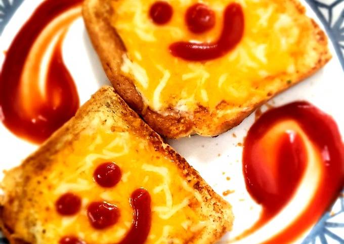 Chipotle garlic cheese bread❤