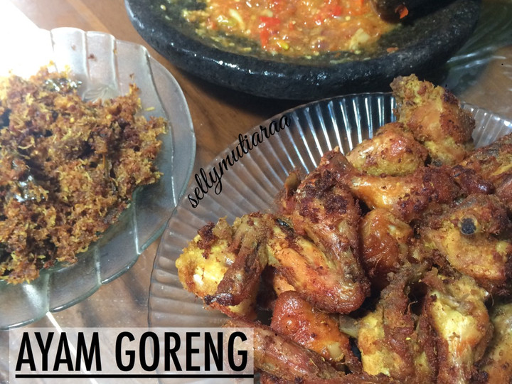 Ternyata ini loh! Resep bikin Ayam goreng serundeng kelapa yang sedap