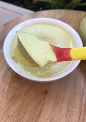 Hình của món Bánh flan bơ - bữa ăn phụ cho bé.