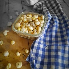 A picture of Masala Makhana.
