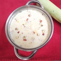 A picture of Doodhi/Lauki Faradi Kheer.