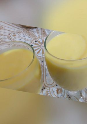 A picture of Mango smoothie.