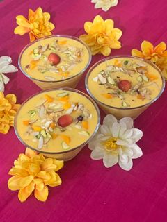 મેંગો ફિરની (Mango Phirni Recipe in Gujarati) રેસીપી મુખ્ય ફોટો