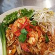 ผัดไทกุ้งสด