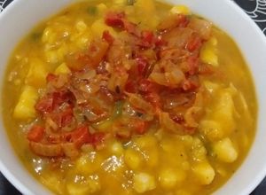 Una foto de Locro sin muchos ingredientes pesados