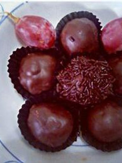 Foto resep Bola bola coklat (kue kering)