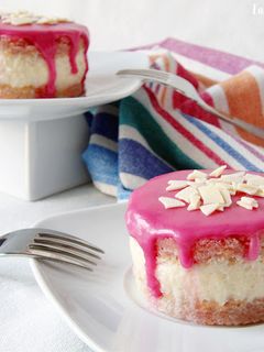 Una foto de Tarta de sidra y frutas del bosque