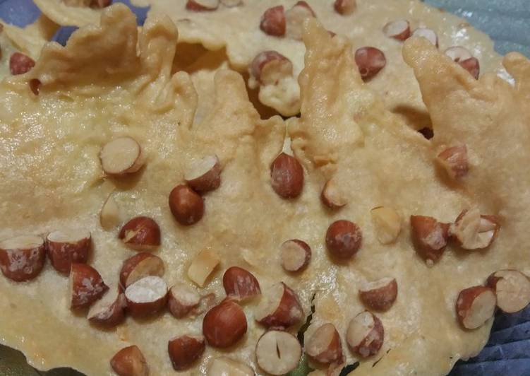 Rempeyek kacang buatanku