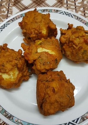 A picture of Egg pakoda.
