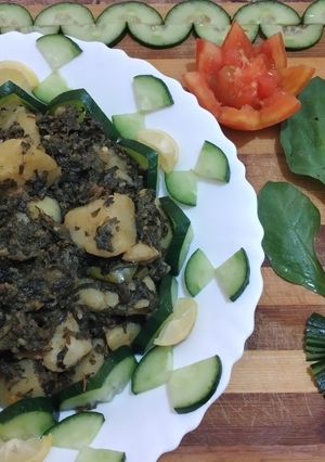 A picture of Alu palak in dhaba style part 1.