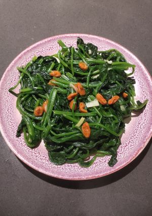 A picture of Sauteed Spinach.