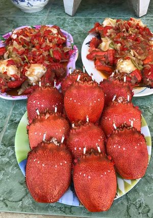 Hình của món Cua huỳnh đế sốt cà.