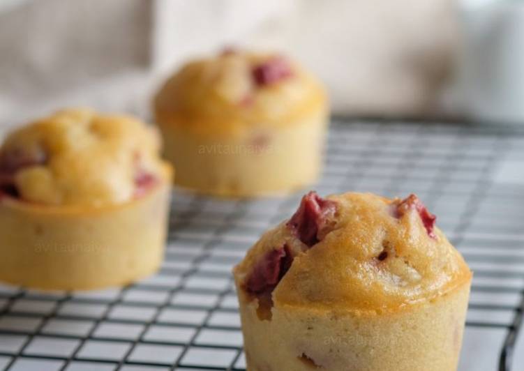 Muffin Kentang Strawberry Keju