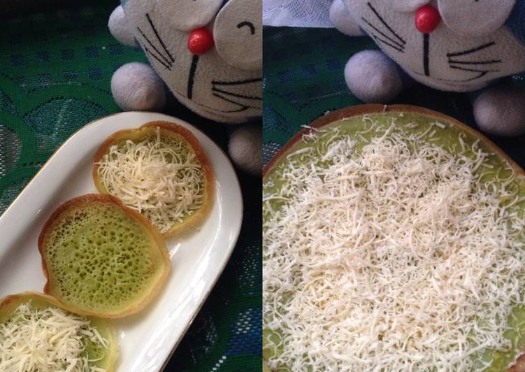 Martabak manis greentea