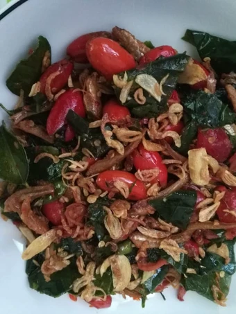 Cara Mudah Membikin Resep Oseng Kulit dan Daun Melinjo Plus Teri yang Sempurna Anti Ribet, Mantap Sekali